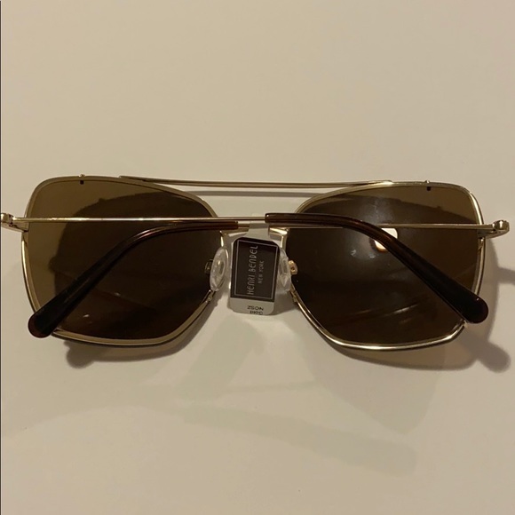 COPY - Henri Bendel Square Aviators Gold/Brown - Picture 2 of 6